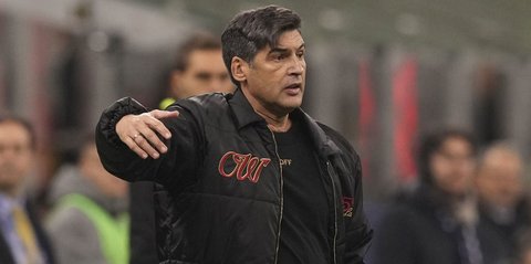 Duh! AC Milan Dicemooh Milanisti usai Laga Lawan Juventus, Begini Reaksi Paulo Fonseca