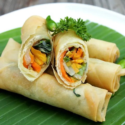 7 Cara Membuat Kulit Lumpia Tidak Mudah Sobek, Cocok Dipraktikan di Rumah untuk Pemula