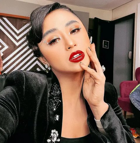 Isu Punya Pacar Berondong, Dewi Perssik: Kalau Saya Bertindak, Kamu Pasti Dalam Bahaya!