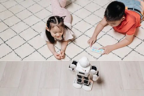 Cara Mengatasi Anak yang Kecanduan Gadget, Solusi untuk Anak yang Tidak Bisa Lepas