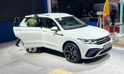 VW Tiguan Business Edition Diperkenalkan di GJAW 2024 dengan Harga Rp 780 Juta