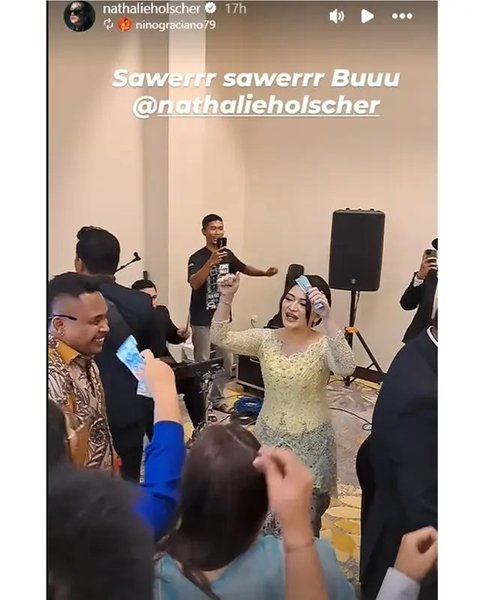 6 Potret Cantik dan Anggun Nathalie Holscher di Nikahan Sang Adik, Pakai Kebaya Kuning Sambil Bawa Gandengan Berjas Warna Senada