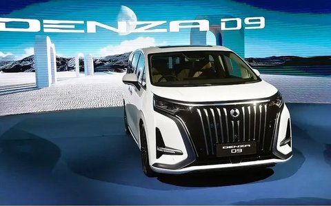 BYD Luncutkan Seri Mobil Listrik Mewah Denza di Indonesia pada Awal Tahun 2025