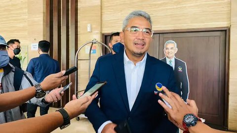 Deretan Artis Nyalon di Pilkada 2024, Mulai Dari Penyanyi Legendaris Hingga Komedian