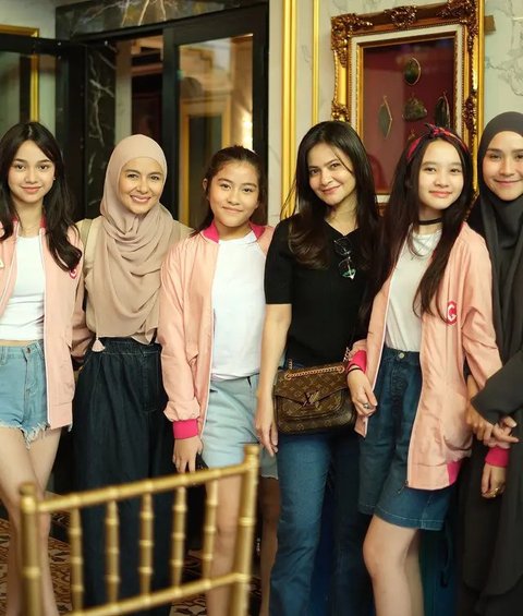 Ikut Jejak Sang Bunda, 6 Potret Cantik Menawan Sybilla Anak Zaskia Mecca dan Hanung Bramantyo Lolos 20 Besar Gadis Sampul