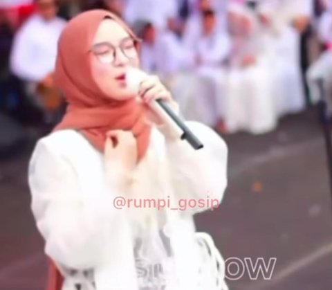 Nissa Sabyan Dikabarkan Hamil Usai Ketahuan Nikah Diam-Diam