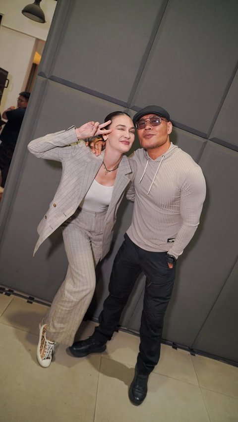 Ternyata Luna Maya dan Deddy Corbuzier Kompak Saling Blokir di Instagram, Ada Apa?