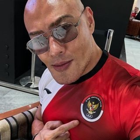 Ternyata Luna Maya dan Deddy Corbuzier Kompak Saling Blokir di Instagram, Ada Apa?