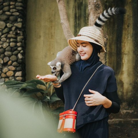 5 Pesona Biby Alraen, Istri Rifky Balweel Sekaligus Manajer Risty Tagor Eks Pasangan Suaminya