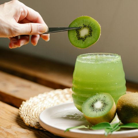 Berapa Kalori dan Nutrisi dari Buah Kiwi? Serta Rahasia Menakjubkan dari Kiwi untuk Mata