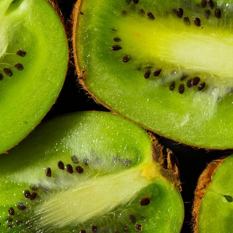 Berapa Kalori dan Nutrisi dari Buah Kiwi? Serta Rahasia Menakjubkan dari Kiwi untuk Mata