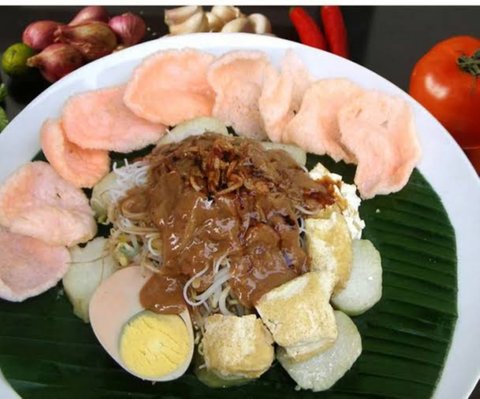 Mengenal Perbedaan Gado-Gado, Lotek, Karedok, dan Ketoprak, Salad Nusantara dengan Spesialis Bumbu Kacang