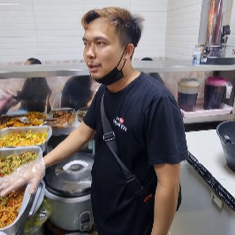 Kerja jadi Pelayan Bakso di Jeddah, TKI ini Gajinya Fantastis Disebut Setara dengan Manajer di Indonesia