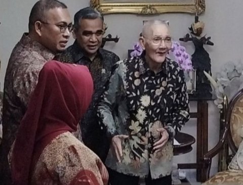 Jenderal TNI Paling Sepuh Dipanggil Para Cucu 'Candy', Ternyata ini Artinya