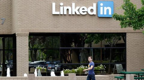 Tips Aman Mencari Pekerjaan dari LinkedIn