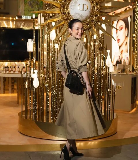 Deretan Artis Tampil Cantik & Menawan Kenakan Dior saat Hadir di Dior Beauty Holiday 2024, Alyssa Daguise hingga Julie Estelle