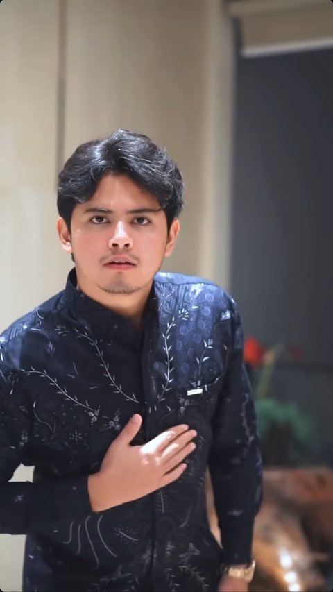 Potret Terbaru Aliando Syarief yang Kian Langsing & Dipuji Makin Ganteng, Sempat Gemoy Bikin Gemas