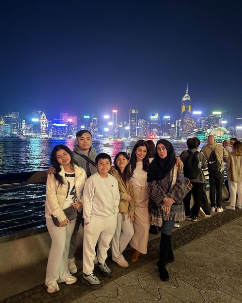 Potret Nisya Ahmad dan Andika Rosadi Liburan Bareng ke Hong Kong, Bakal Rujuk?