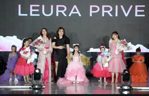 Cantik Anggun Thalia dan Thania Putri Onsu Pakai Gaun Tema Catton Candy dari Leura Prive di Jakarta Kids Fashion Festival 2024