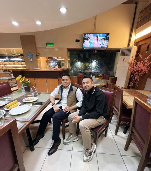 Viral Foto Bareng Mayor Teddy dan Raffi Ahmad di Pagi Hari: Selamat Subuh, Ayo Bangun Solat