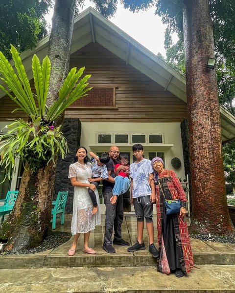 Momen Tegar Asri Welas Tetap Setia Dampingi Anaknya Ibam di Rumah Sakit di Tengah Proses Perceraian dengan Suami