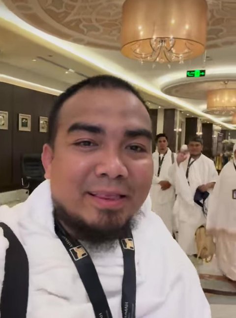 Suharji Penjual Es Teh Dapat Rezeki Nomplok Usai Dihina Gus Miftah, Dapat Modal Usaha dan Berangkat Umrah Tahun Depan