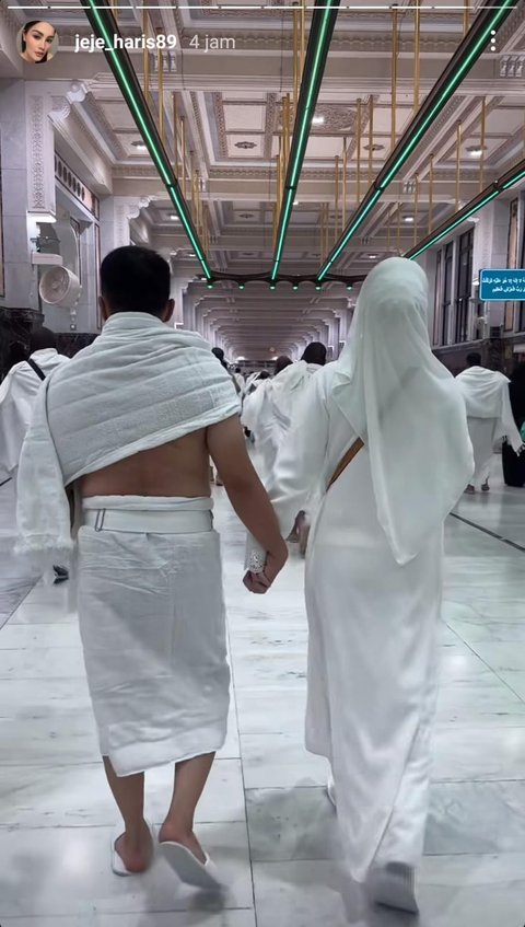 Momen Romantis Perjalanan Umrah Jennifer Dunn dan Faisal Harris, Foto di Depan Kabah Jadi Sorotan Netizen