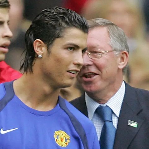 Cerita Lucu Sir Alex Ferguson yang Tiba-tiba jadi Pemain MU di Usia 45 Tahun, Hampir Cetak Gol untuk Red Devils