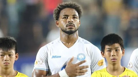 Striker Naturalisasi ini Tampil Bersinar di Turnamen Antarklub Asia, Bikin Kekuatan Vietnam Makin Menakutkan