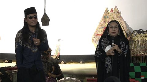 Fakta-fakta Yati Pesek Viral Direndahkan oleh Gus Miftah, Artis Senior yang Masih Tetap Karya di Usia 72 Tahun