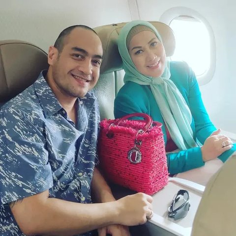 Venna Melinda Resmi Pisah dari Ferry Irawan, Lega Sudah Terima Akta Cerai 'Alhamdulillah, Ini Benar-benar hari yang Ditunggu-tunggu'