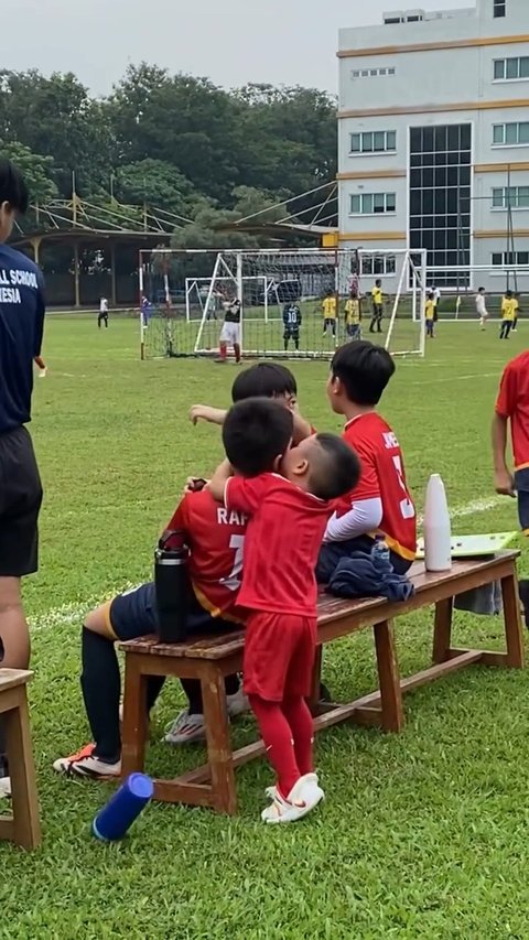 Rafathar Anak Raffi Ahmad dan Nagita Slavina Menang Tanding Bola dan Cetak Gol