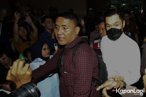 Potret Harvey Moeis Suami Sandra Dewi Dituntut 12 Tahun Penjara & Harta Benda Terancam Disita Usai Rugikan Negara Rp210 Miliar