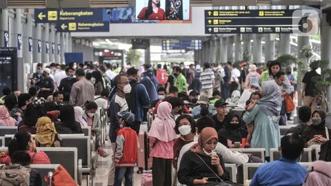 PT KAI Diskon Harga Tiket Kereta Api Desember 2024-Januari 2025, Begini Cara Belinya