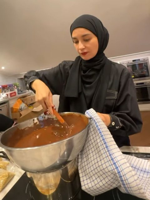 Potret Shireen Sungkar, Ryana Dea, dan Paula Verhoeven Ikuti Baking Class, Tampilan Menawan Jadi Sorotan