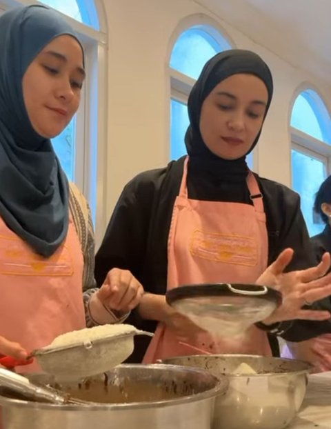 Potret Shireen Sungkar, Ryana Dea, dan Paula Verhoeven Ikuti Baking Class, Tampilan Menawan Jadi Sorotan