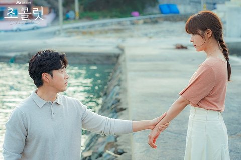 10 Drama Korea yang Cocok Ditonton saat Hujan, Punya Vibes yang Bikin Nyaman