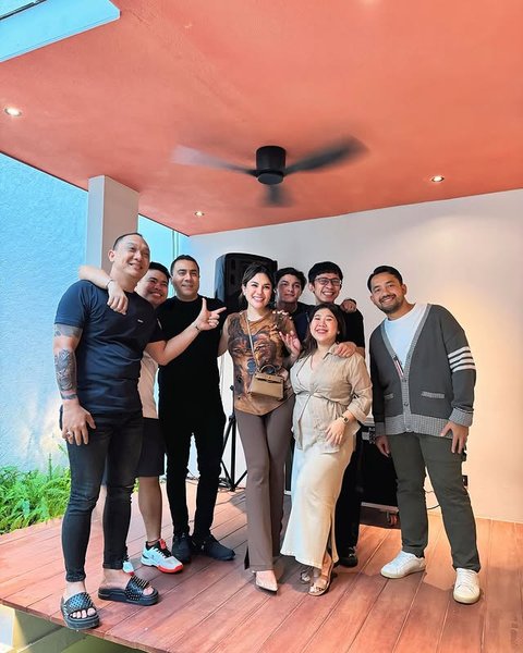 Deretan Selebriti Hadiri Grand Opening Restoran Baru Nikita Mirzani, Ada Raffi Ahmad, Soimah hingga Baim Wong