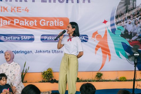 Penuh Haru dan Rasa Bangga, Andien Aisyah Kembali Dirikan 'Sekolah Anak Percaya' di Kampung Pemulung