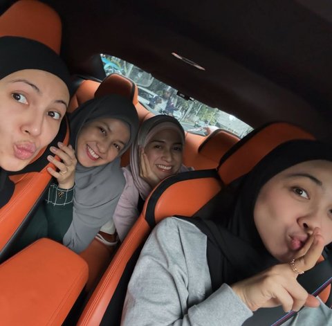 Intip Keceriaan Geng Natasha Rizky Asik Nongkrong Bareng Bahas Rencana Liburan