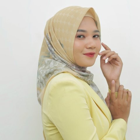 5 Tips Fashion Hijab untuk Wanita Gemuk, Rahasia Tampil Pede dan Anti Minder