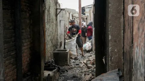 FOTO: Penampakan Ratusan Rumah di Kemayoran Ludes Terbakar, Ribuan Orang Terpaksa Mengungsi