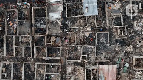 FOTO: Penampakan Ratusan Rumah di Kemayoran Ludes Terbakar, Ribuan Orang Terpaksa Mengungsi