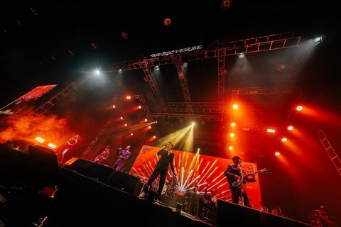 Penuh Keseruan, Intip Momen El Rumi Kolaborasi di Konser 20 Tahun The Changcuters