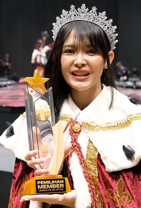 Tampilan Feni JKT48 Juara di Senbatsu Sousenkyo 2024, Berkat Dukungan Fans