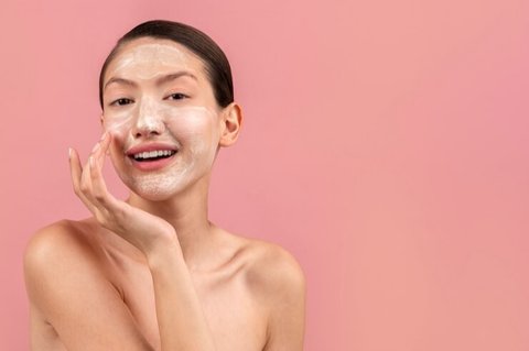 'Step Skincare' Ini Bikin Kult Tampak Awet Muda dan Lebih Sehat