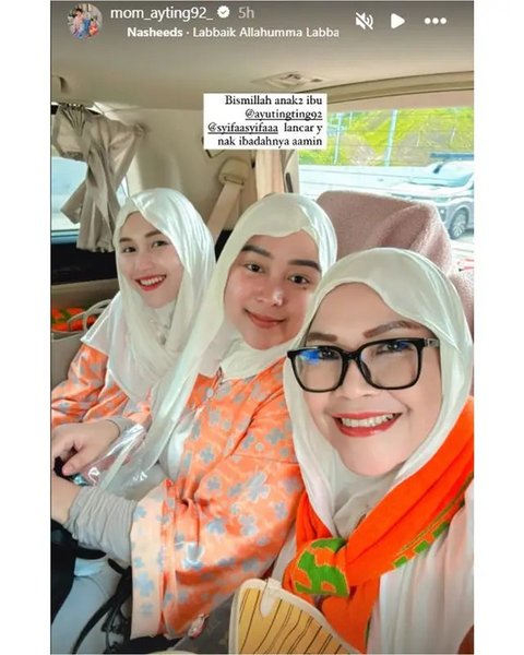 Ayu Ting Ting Tutup Tahun 2024 dengan Boyong Keluarga Besar Umrah Bersama, Tak Ketinggalan Bilqis Sang Anak Tunggal