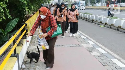 Pekerja Kena PHK Berhak Terima 60 Persen Gaji Selama 6 Bulan dan Tunjangan Rp2,4 Juta Mulai 1 Januari 2025