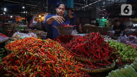 FOTO: Jelang Natal 2024 dan Tahun Baru 2025, Harga Bahan-Bahan Pokok Naik