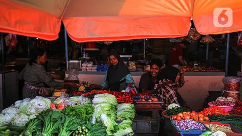 FOTO: Jelang Natal 2024 dan Tahun Baru 2025, Harga Bahan-Bahan Pokok Naik